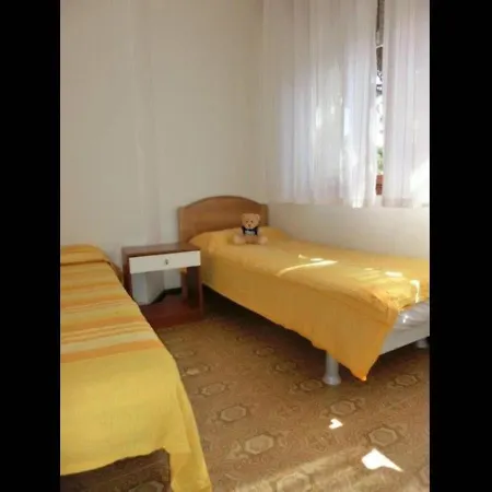 Apartment Bright Flat Close To Promenade-beahost