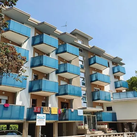 Daire Bright Flat Close To Promenade-beahost *